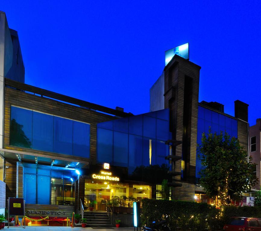 Crossroads Hotel Gurgaon Eksteriør billede